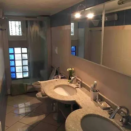 Lavish Seaside With Garden And Stunning Views Вілла Санремо