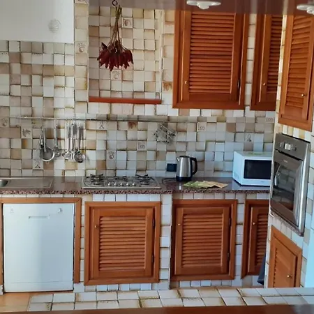 Lavish Seaside With Garden And Stunning Views Vila Sanremo