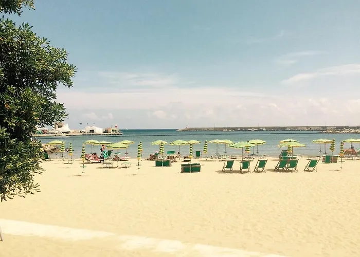 Villa Lavish Seaside With Garden And Stunning Views *