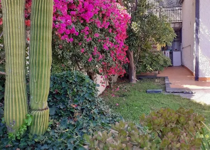 Lavish Seaside With Garden And Stunning Views Sanremo